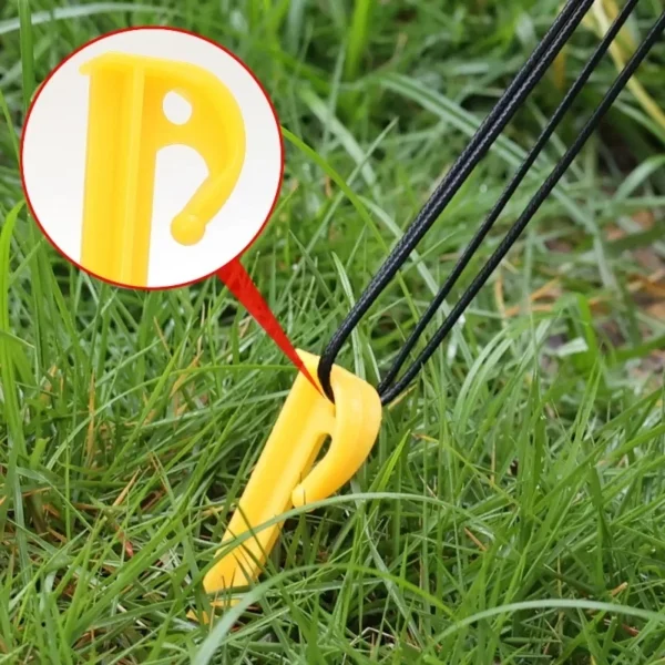 Plastic Triangular Tent Pegs