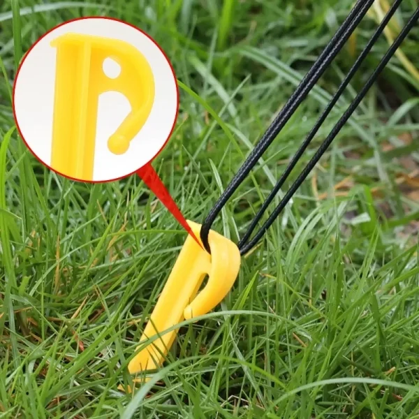 Plastic Triangular Tent Pegs