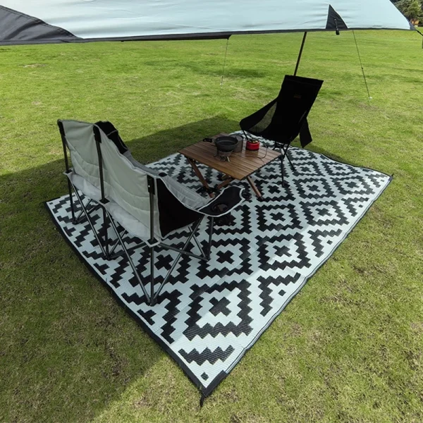 Reversible Outdoor Camping Rug